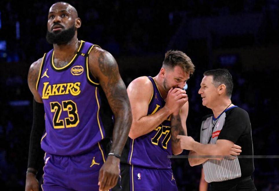 集结日洛杉矶湖人临场应变：NBA常规赛节点到来；信心回归；细节决定成败的简单介绍开云网站