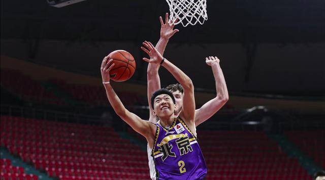 广州队迎全明星赛关键赛，赛后防线松动，引发热议，赛季目标并未改变的简单介绍开云线上入口